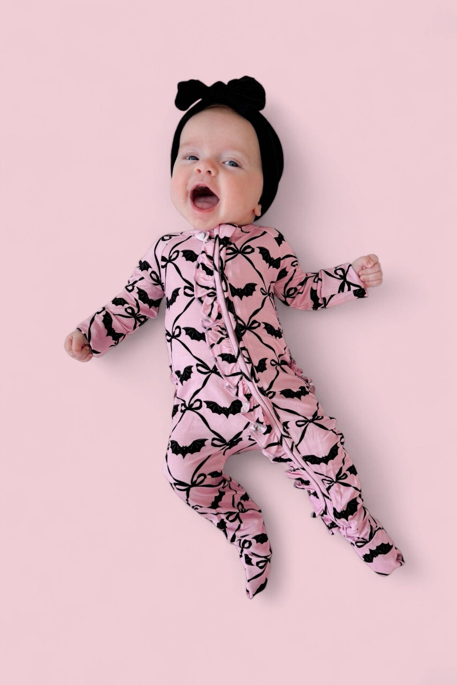 BATTY BOWS DREAM RUFFLE ROMPER