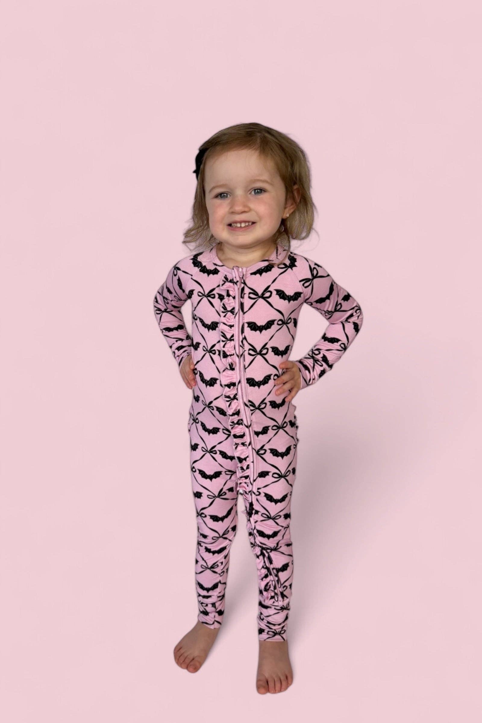 BATTY BOWS DREAM RUFFLE ROMPER